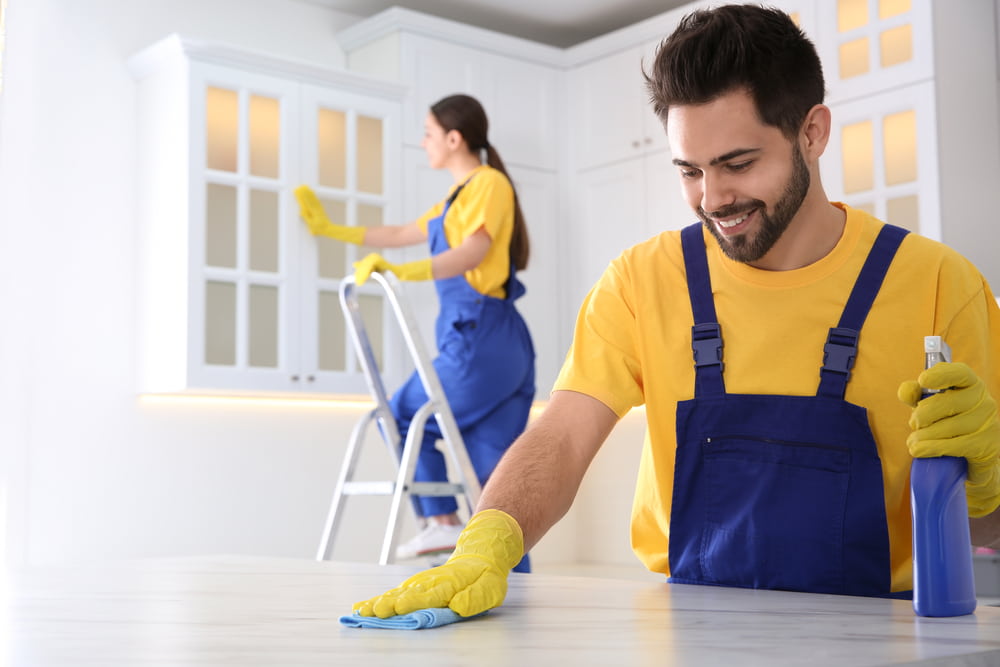 What benefits do you get from cleaning when moving in?