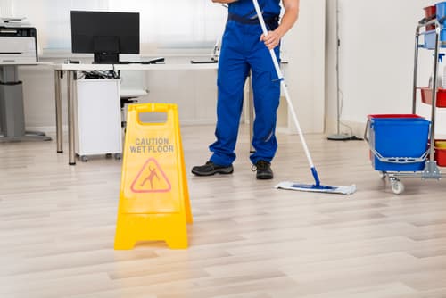 Where can I book expert office cleaning services across Fort Collins