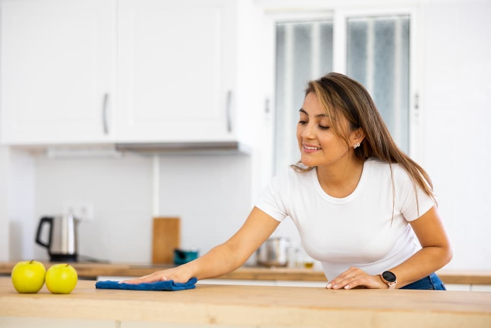 What is the fastest way to clean countertops